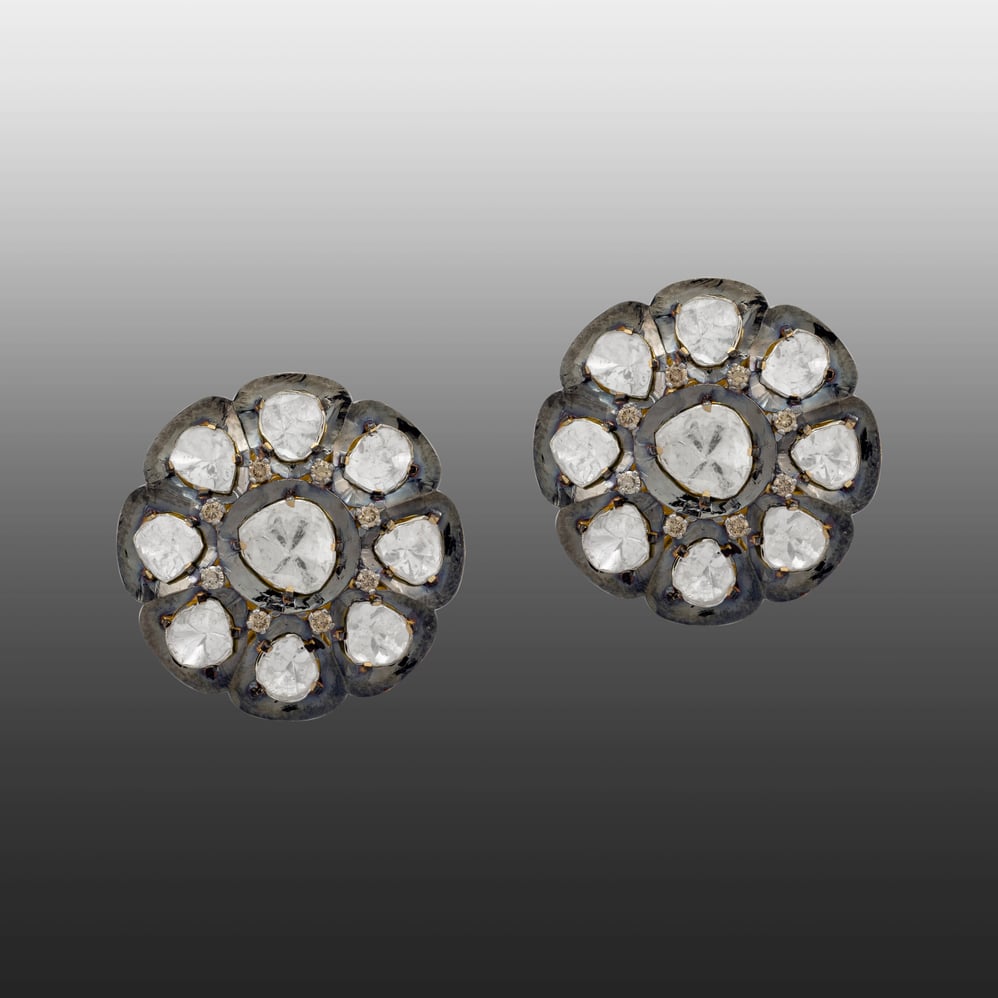 Circular Polki Studs in Black Finish